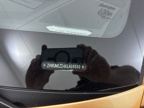 Used 2019 Lamborghini Aventador SVJ image 49