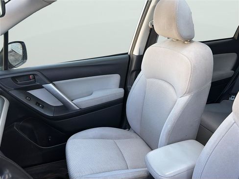 Used 2015 Subaru Forester 2.5i Premium w/ Protection Package #1 AWD/4WD image 14