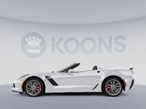 Used 2019 Chevrolet Corvette Z06 RWD image 2