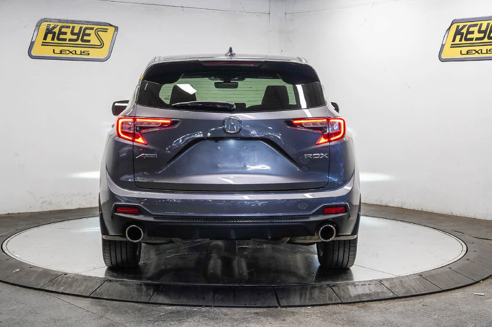 Used 2021 Acura RDX w/ Advance Package FWD image 12
