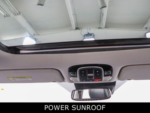 Used 2022 Hyundai Palisade SEL w/ Premium Package FWD image 21