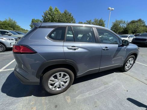 Used 2025 Toyota Corolla Cross L FWD image 25