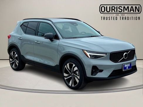 New 2026 Volvo XC40 B5 Ultra w/ Protection Package Premier image 1