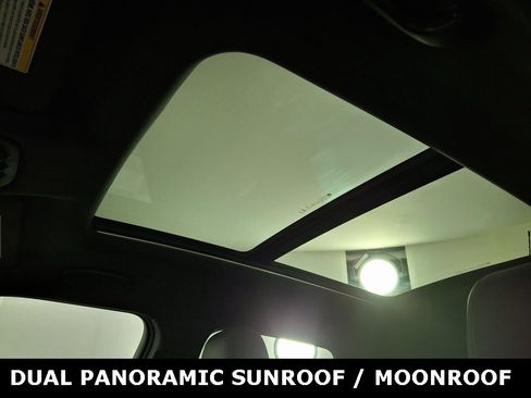 Used 2021 Chevrolet TrailBlazer ACTIV w/ Sun and Liftgate Package image 23