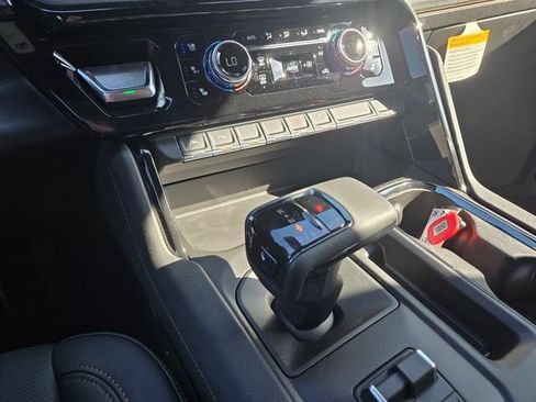New 2026 GMC Sierra 1500 AT4 w/ Technology Package AWD/4WD image 15