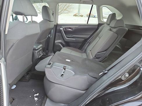 Used 2023 Toyota RAV4 XLE image 29