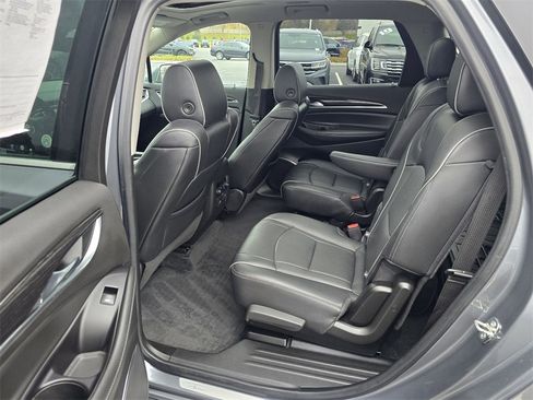 Used 2020 Buick Enclave Avenir w/ Avenir Technology Package image 26