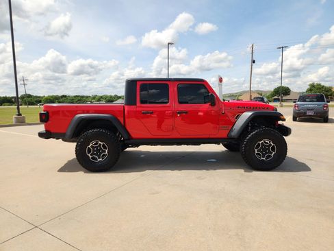 Used 2022 Jeep Gladiator Mojave w/ Trailer Tow Package AWD/4WD image 7