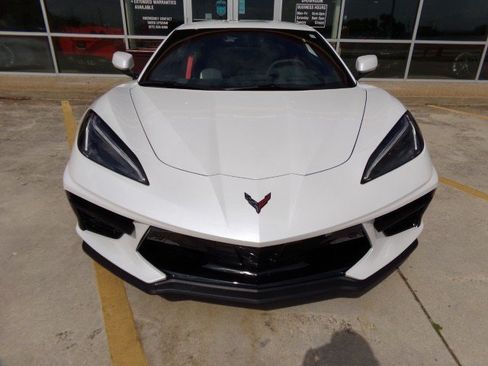Used 2023 Chevrolet Corvette Stingray Premium Cpe RWD image 2