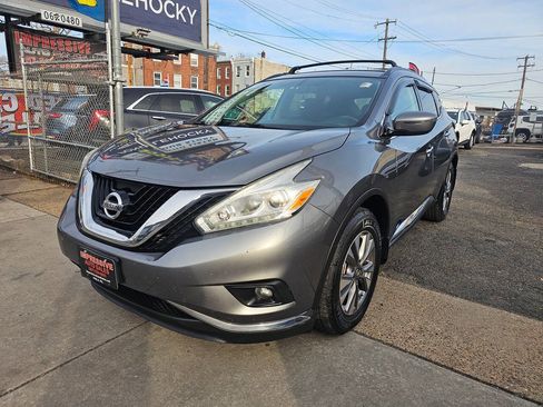 Used 2016 Nissan Murano SV w/ Cargo Package image 8