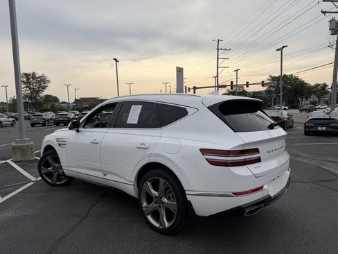 Used 2022 Genesis GV80 2.5T w/ Prestige Package 04 AWD/4WD image 4