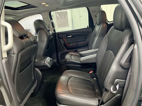 Used 2013 Chevrolet Traverse LTZ image 23