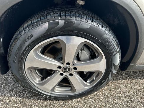 Certified 2022 Mercedes-Benz GLC 300 w/ Premium Package Lite image 14