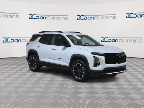 New 2026 Chevrolet Equinox RS FWD image 2