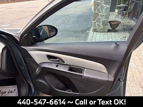 Used 2012 Chevrolet Cruze LS w/ Connectivity Package image 17