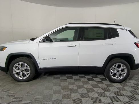 New 2026 Jeep Compass Latitude image 8