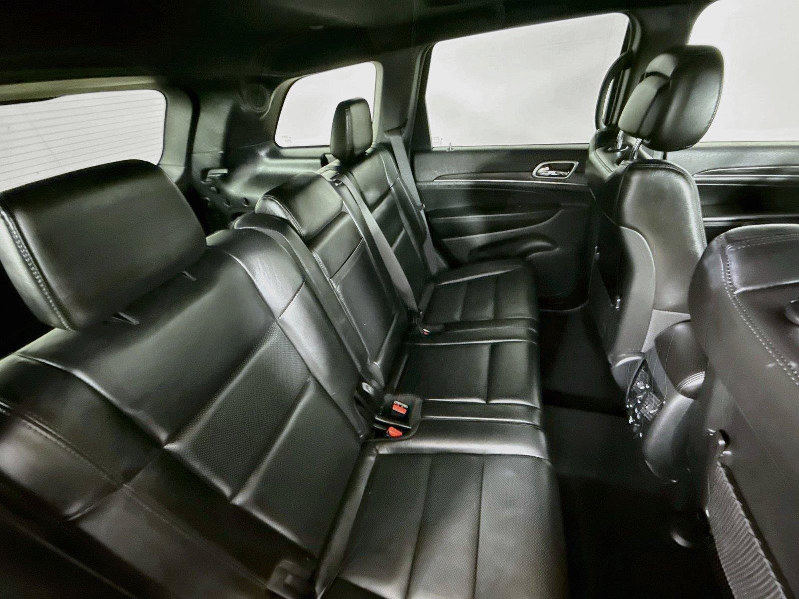 Used 2019 Jeep Grand Cherokee Limited w/ Luxury Group II AWD/4WD image 28