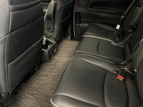 Used 2025 Honda Odyssey Touring image 25