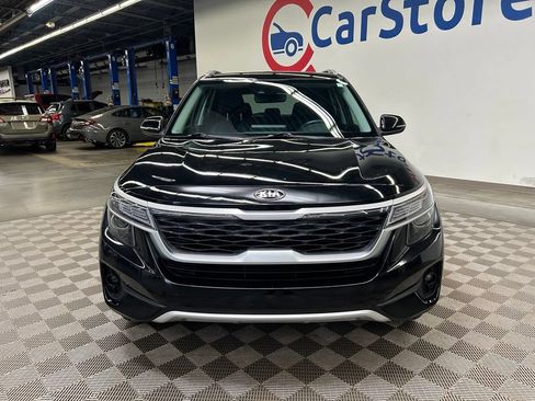 Used 2021 Kia Seltos EX AWD/4WD image 6