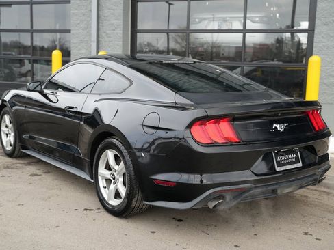 Used 2018 Ford Mustang Coupe image 21