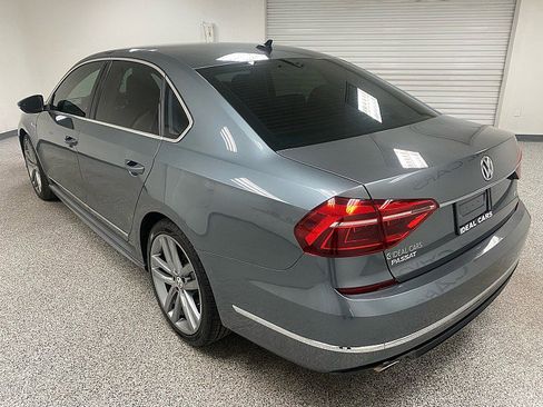 Used 2017 Volkswagen Passat 1.8T R-Line image 7
