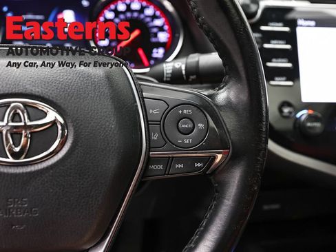 Used 2020 Toyota Camry XSE FWD image 16