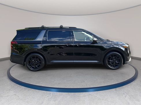 Used 2026 Kia Carnival SX Prestige FWD image 4