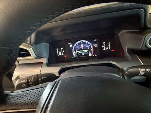 New 2026 Toyota 4Runner SR5 AWD/4WD image 14