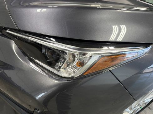 Certified 2024 Subaru Impreza 2.0i AWD/4WD image 10