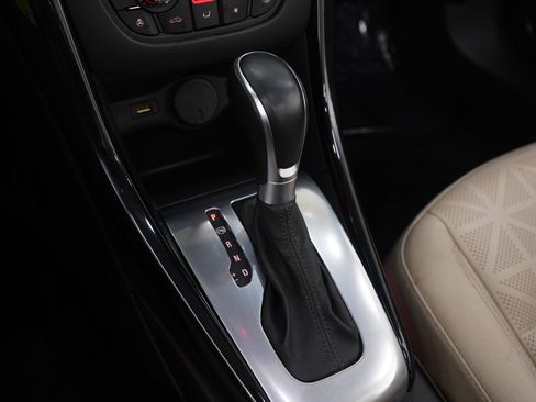 Used 2017 Buick Cascada Premium image 19