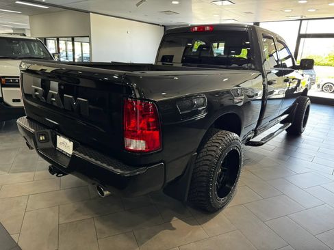 Used 2017 RAM 1500 Express AWD/4WD image 6