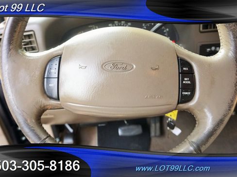 Used 2000 Ford F250 Lariat image 23