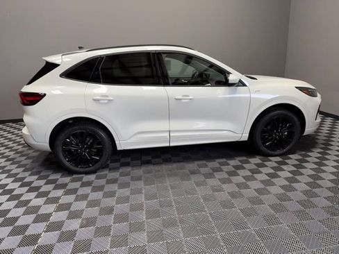 New 2026 Ford Escape ST-Line Elite w/ Equipment Group 501A AWD/4WD image 7