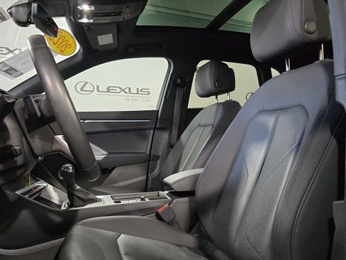 Used 2022 Audi Q3 2.0T Premium Plus image 14