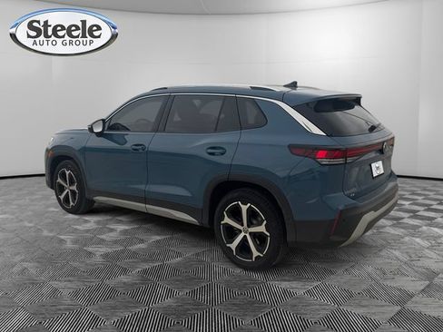 Used 2026 Volkswagen Tiguan SE FWD image 3