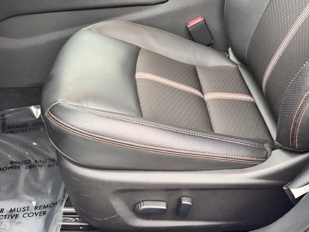 Used 2025 Nissan Altima 2.5 SR FWD image 24