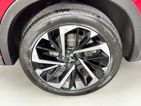 Used 2024 Mitsubishi Outlander SE image 11