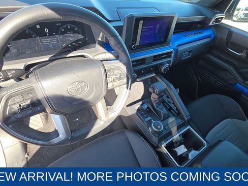 Used 2024 Toyota Tacoma TRD Sport image 12