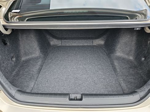 Used 2020 Honda Accord LX image 23