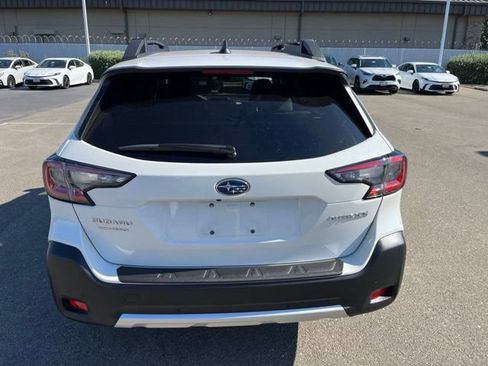 Used 2025 Subaru Outback Limited w/ Popular Package #2 AWD/4WD image 6