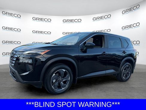 Certified 2026 Nissan Rogue SV FWD image 3