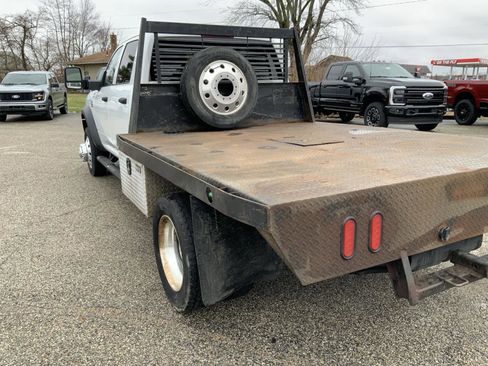 Used 2023 RAM 4500 Tradesman w/ Chrome Appearance Group AWD/4WD image 12