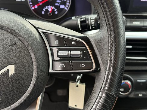 Used 2022 Kia Forte LXS image 20