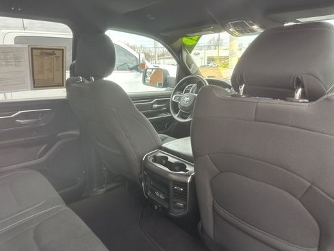 Used 2025 RAM 1500 Big Horn image 32