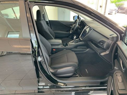 Used 2025 Subaru Legacy Premium AWD/4WD image 16