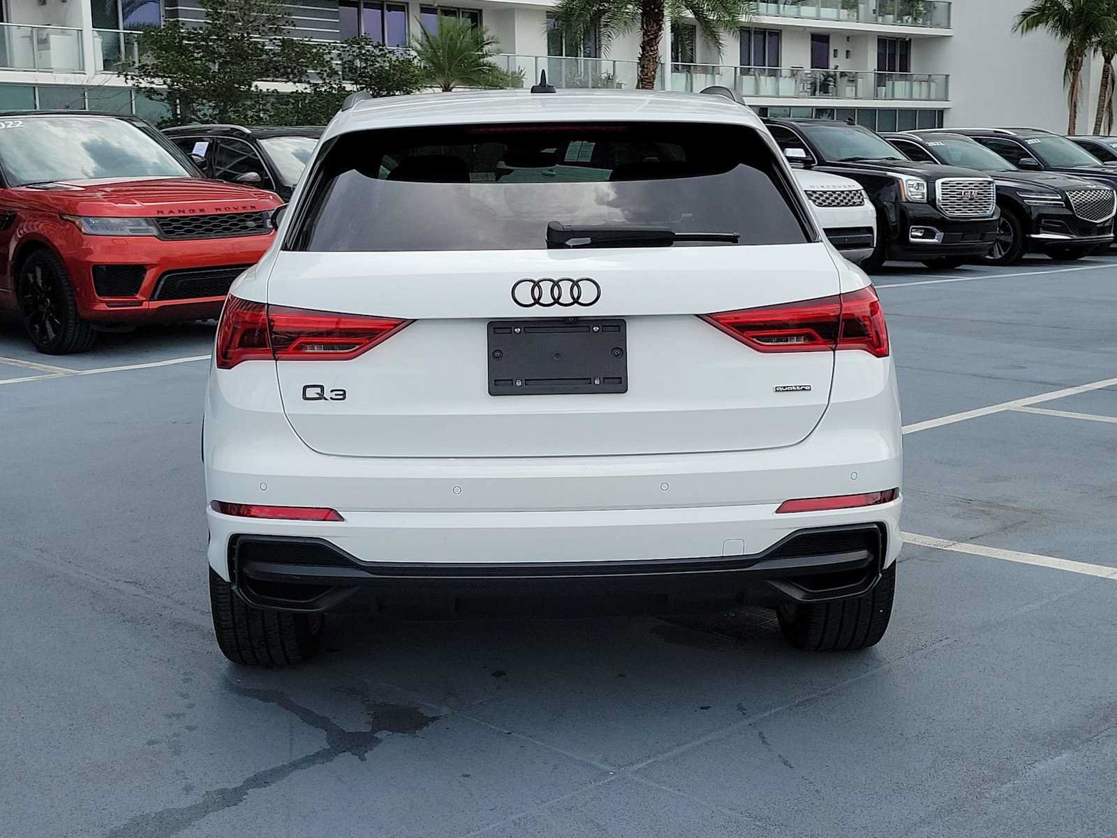 Used 2021 Audi Q3 2.0T Premium w/ Convenience Package AWD/4WD image 5