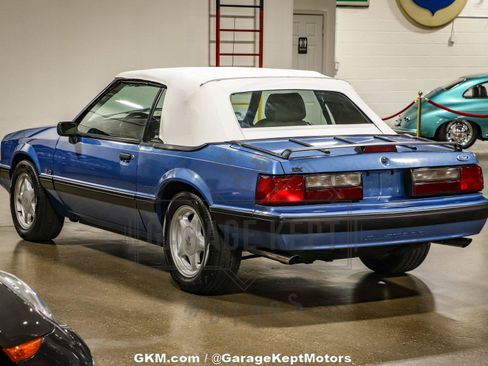 Used 1989 Ford Mustang LX RWD image 11