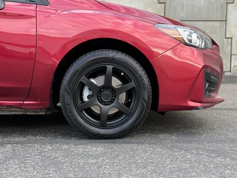 Used 2018 Subaru Impreza 2.0i AWD/4WD image 9