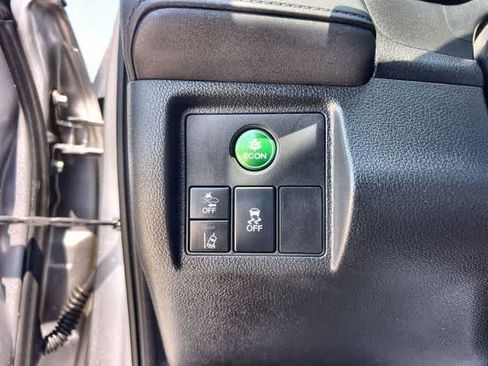 Used 2022 Honda HR-V EX image 29