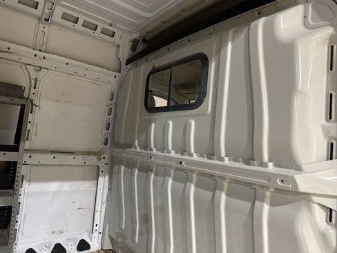 Used 2021 RAM ProMaster 2500 w/ Convenience Group FWD image 43